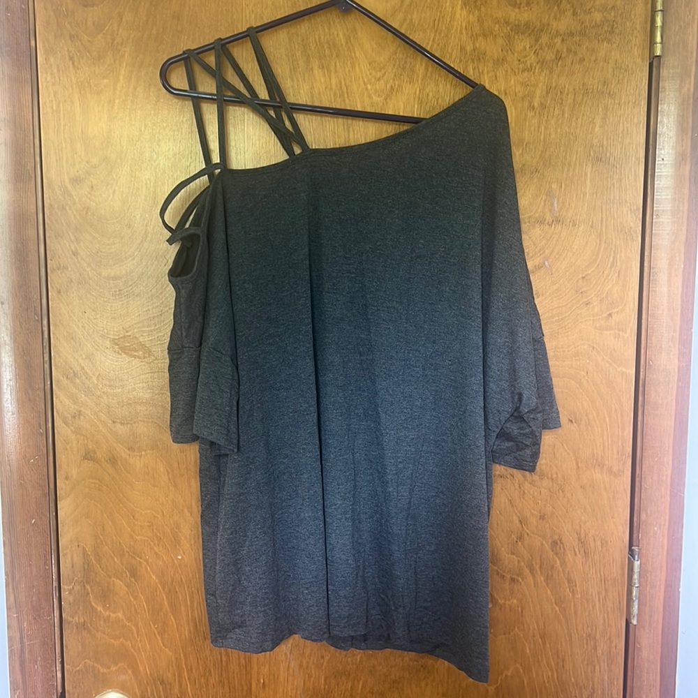 One shoulder grey blouse